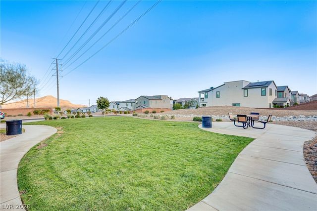 10764 Maltese Falcon Avenue, Las Vegas, NV 89129
