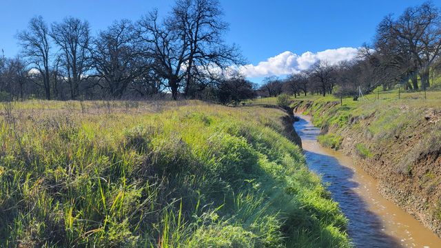 18330 Morning Dew Road, Cottonwood, CA 96022