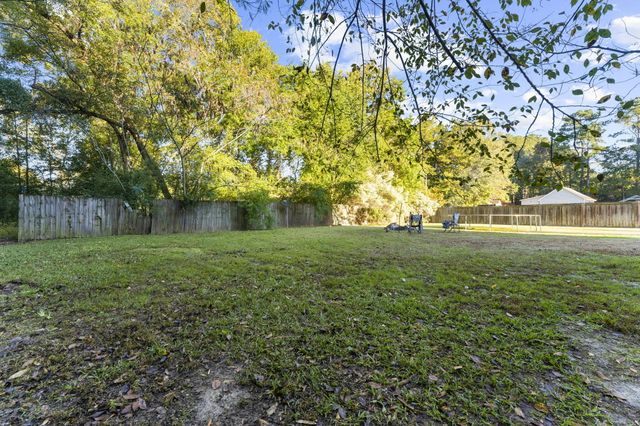 115 Young Drive, Summerville, SC 29483