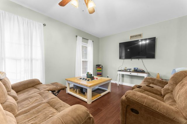 115 Young Drive, Summerville, SC 29483