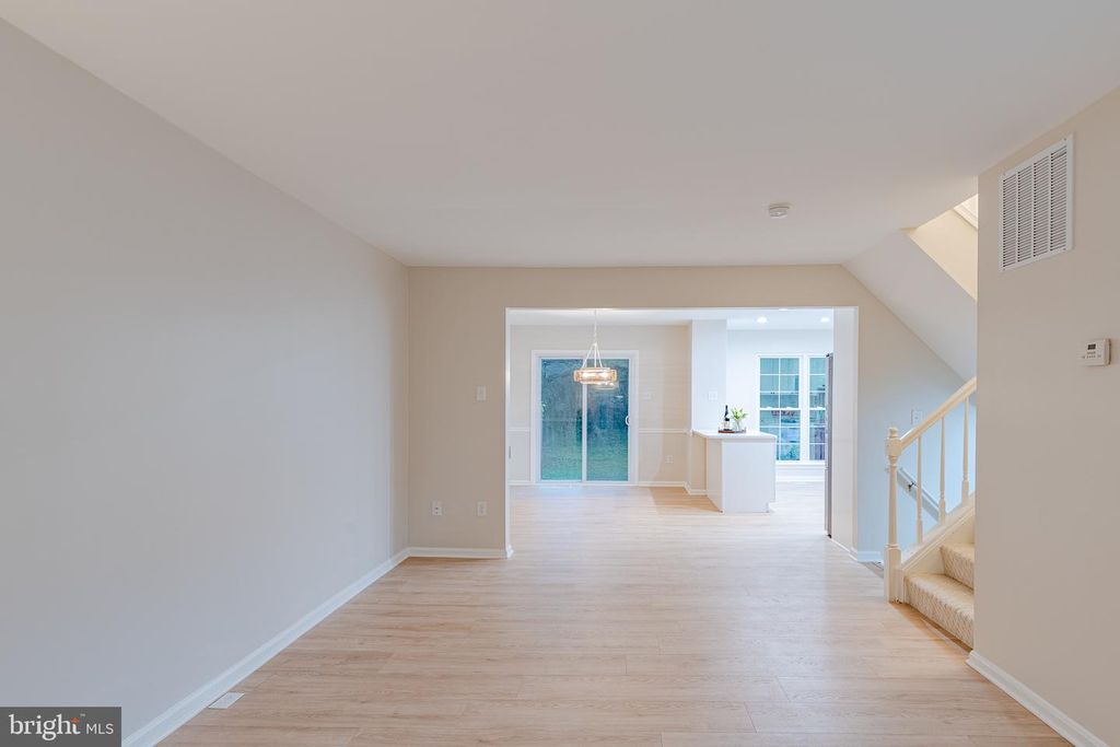 Image 2 of property listing at 114 GENTLEBROOK RD, Owings Mills, MD 21117