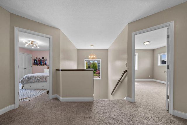 6023 158th Street W, Apple Valley, MN 55124
