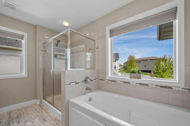 6023 158th Street W, Apple Valley, MN 55124