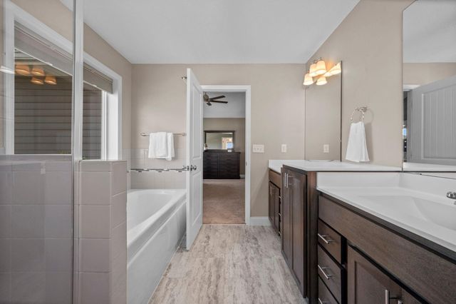 6023 158th Street W, Apple Valley, MN 55124