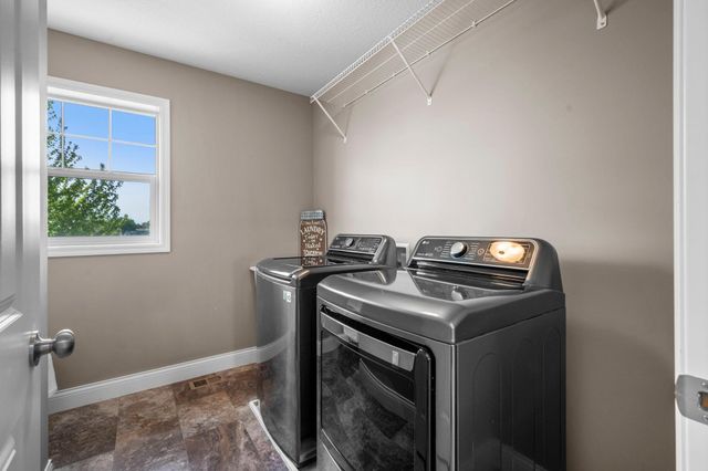 6023 158th Street W, Apple Valley, MN 55124