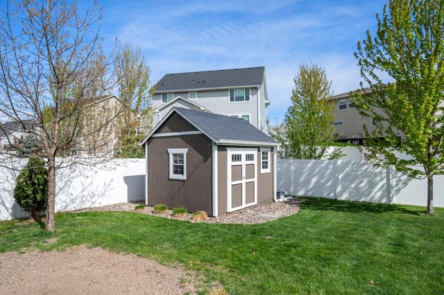 6023 158th Street W, Apple Valley, MN 55124