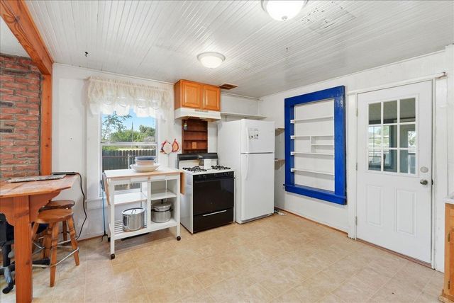 18379 Empire St, Plymouth, CA 95669