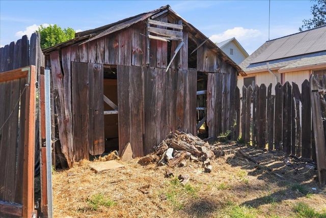 18379 Empire St, Plymouth, CA 95669
