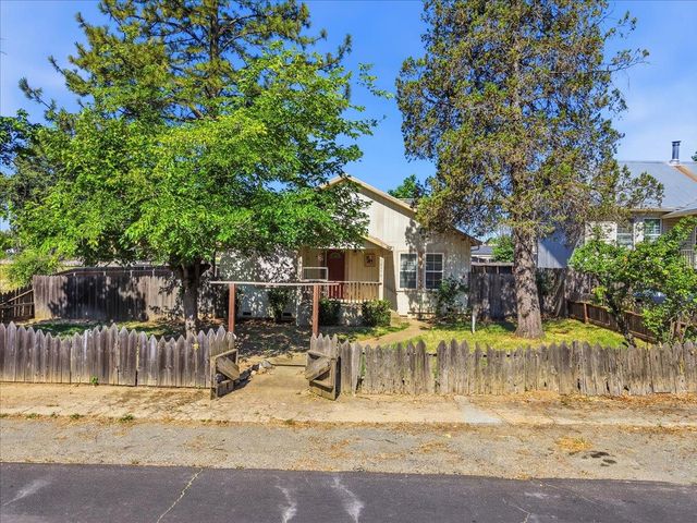 18379 Empire St, Plymouth, CA 95669