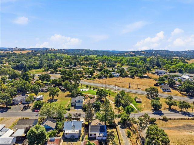 18379 Empire St, Plymouth, CA 95669