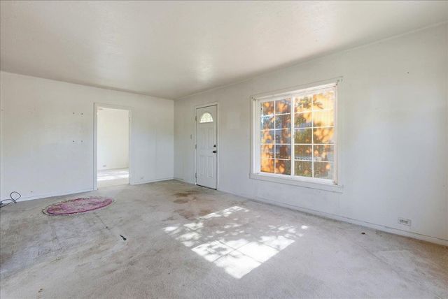 18379 Empire St, Plymouth, CA 95669