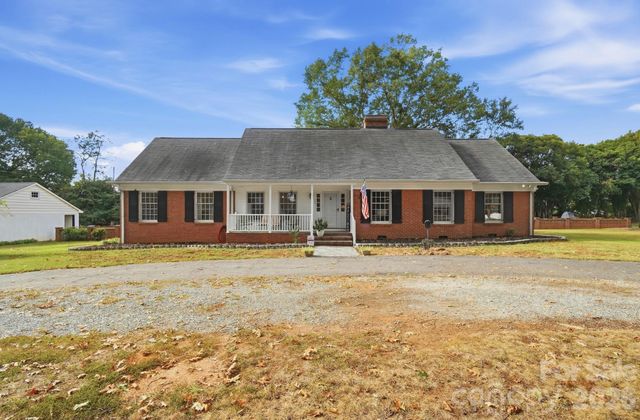 3031 Gardner Park Drive, Gastonia, NC 28054
