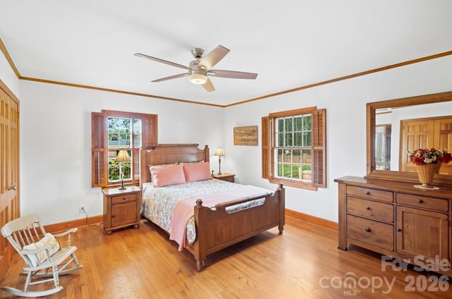 3031 Gardner Park Drive, Gastonia, NC 28054