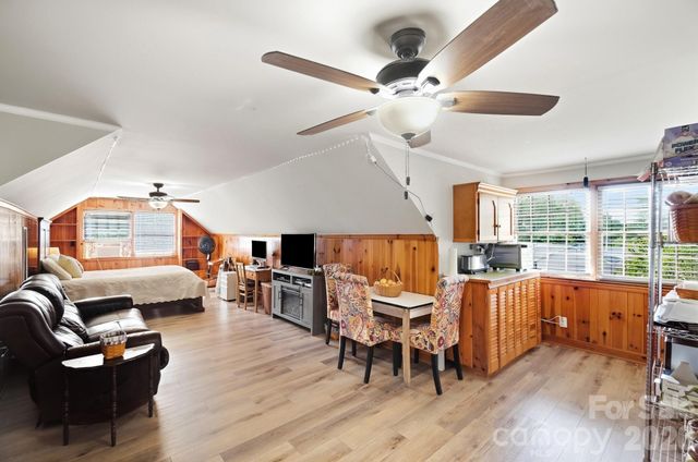 3031 Gardner Park Drive, Gastonia, NC 28054