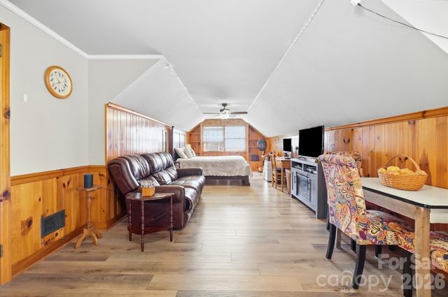 3031 Gardner Park Drive, Gastonia, NC 28054