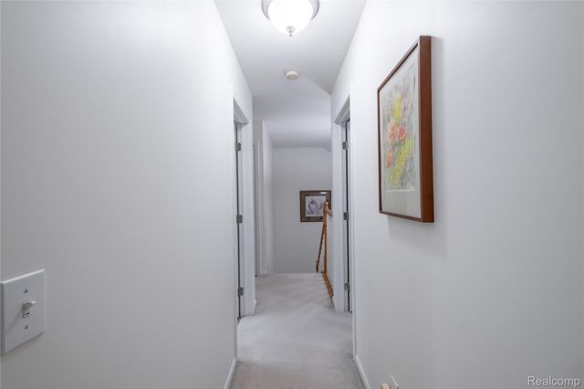 410 Bent Oak Street, Fenton, MI 48430