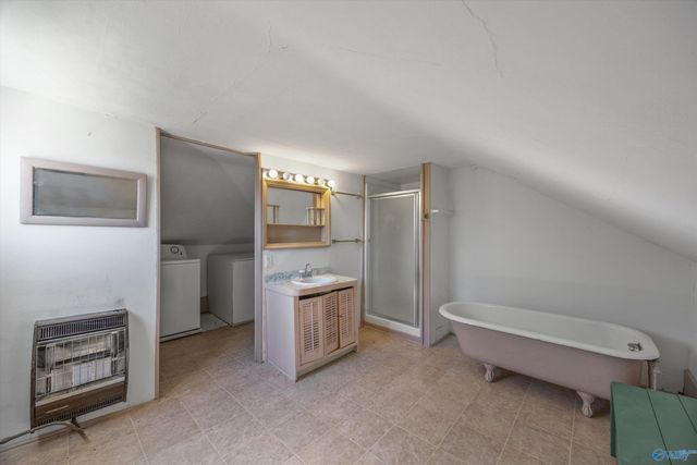 503 S Clinton Street, Athens, AL 35611