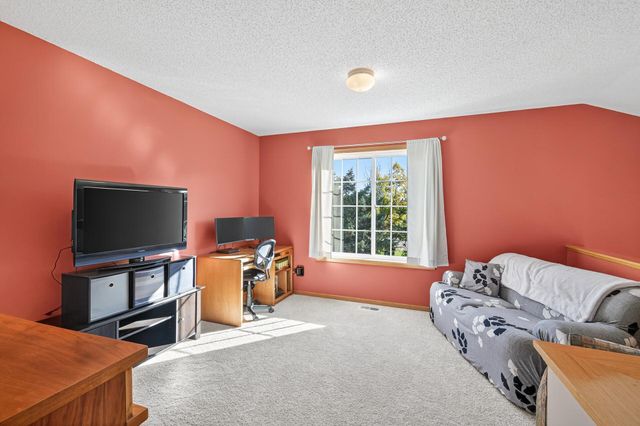 13519 Partridge Circle NW, Andover, MN 55304