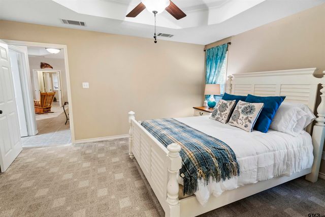 175 Old Gate Path, Holly Lake Ranch, TX 75765