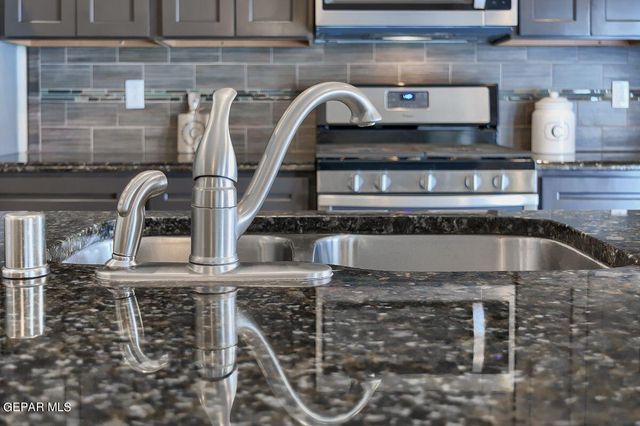 2183 ENCHANTED BRIM Drive, El Paso, TX 79911