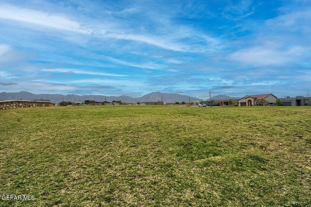 2183 ENCHANTED BRIM Drive, El Paso, TX 79911