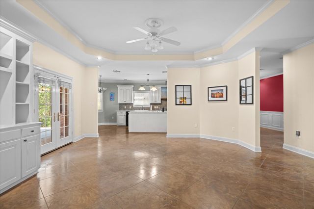 131 Shadow Lake, Hattiesburg, MS 39402