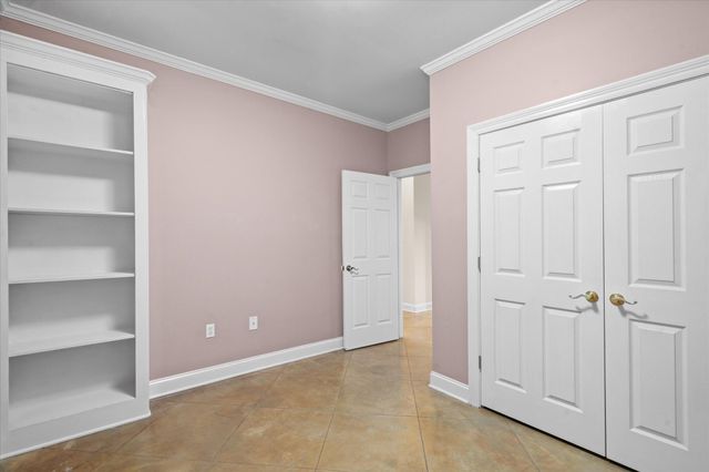 131 Shadow Lake, Hattiesburg, MS 39402