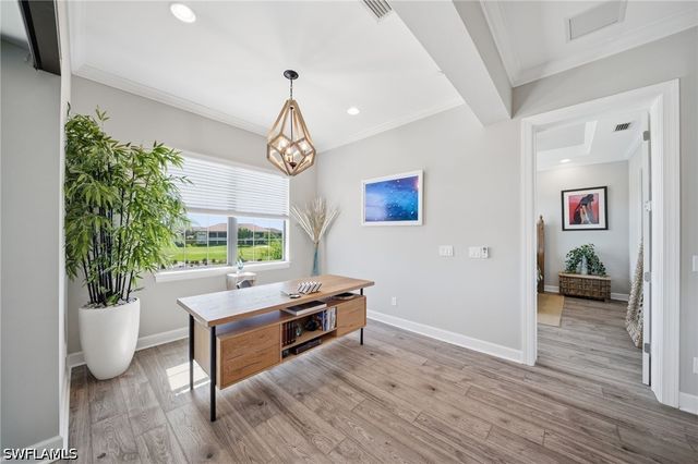 9658 Montelanico LOOP 201, Naples, FL 34119