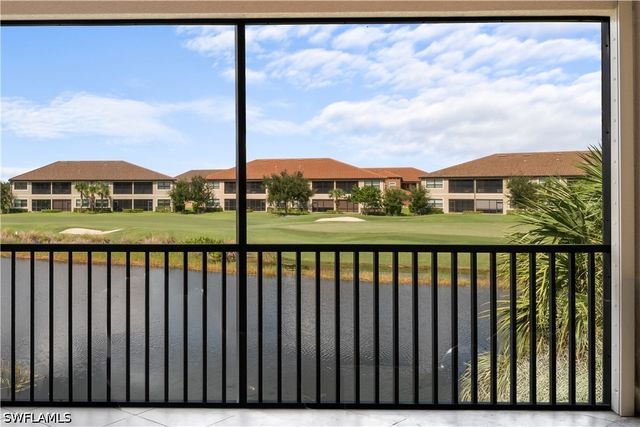 9658 Montelanico LOOP 201, Naples, FL 34119