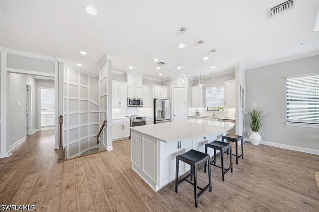 9658 Montelanico LOOP 201, Naples, FL 34119