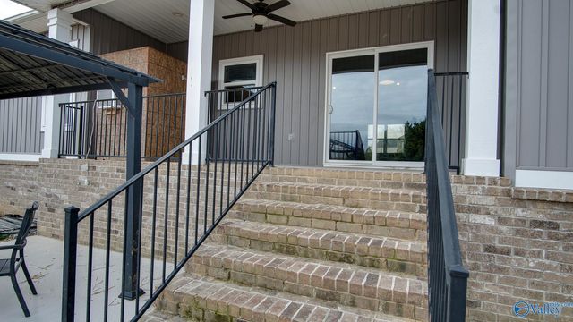52 Jewel Drive, Grant, AL 35747