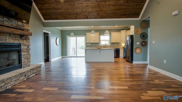 52 Jewel Drive, Grant, AL 35747