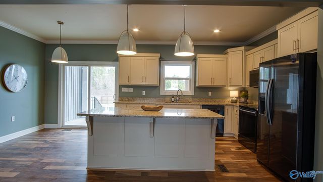 52 Jewel Drive, Grant, AL 35747