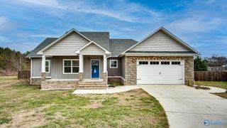52 Jewel Drive, Grant, AL 35747