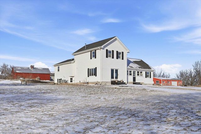 5429 BRODERICK ROAD, Omro, WI 54963