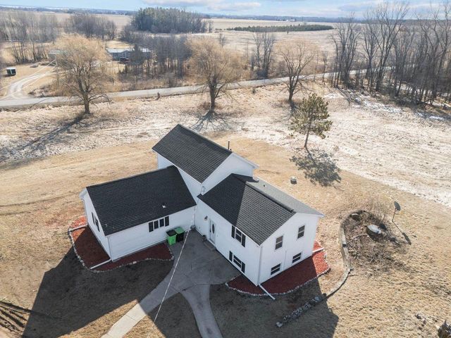 5429 BRODERICK ROAD, Omro, WI 54963