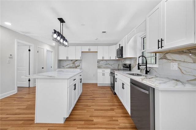 3226 Bobolink Drive, Decatur, GA 30032