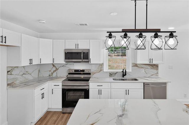 3226 Bobolink Drive, Decatur, GA 30032