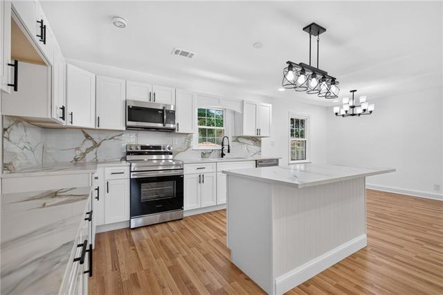 3226 Bobolink Drive, Decatur, GA 30032