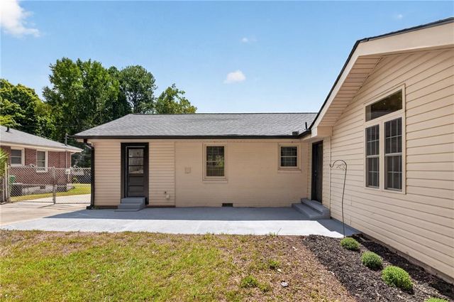 3226 Bobolink Drive, Decatur, GA 30032