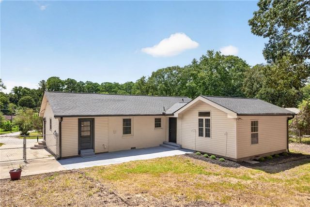 3226 Bobolink Drive, Decatur, GA 30032
