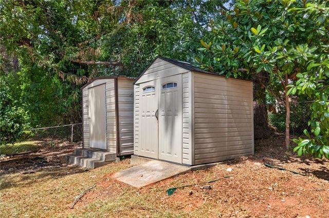 3226 Bobolink Drive, Decatur, GA 30032