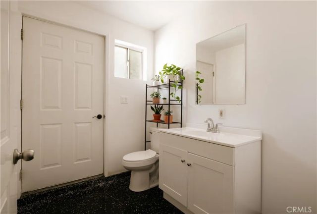 8202 Rhea Avenue, Reseda, CA 91335