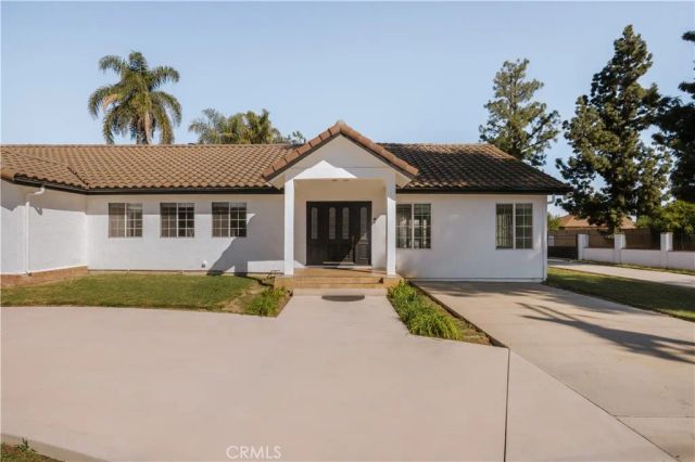 8202 Rhea Avenue, Reseda, CA 91335