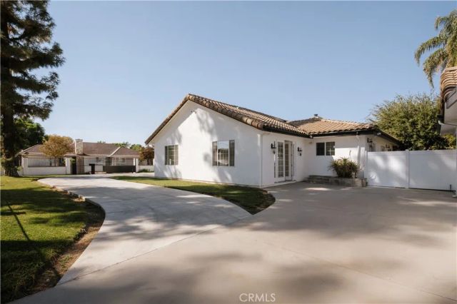 8202 Rhea Avenue, Reseda, CA 91335