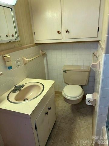 725 Fieldstone Road, Mooresville, NC 28115