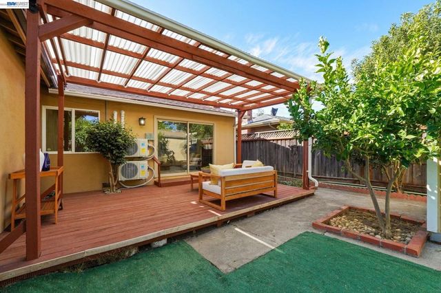 5984 Fair Ave, Newark, CA 94560