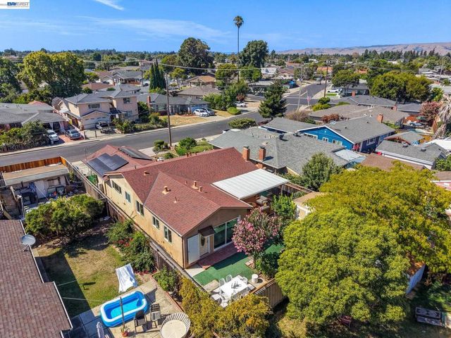 5984 Fair Ave, Newark, CA 94560