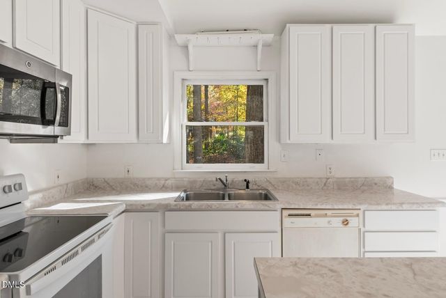 603 Buttonwood Drive, Hillsborough, NC 27278