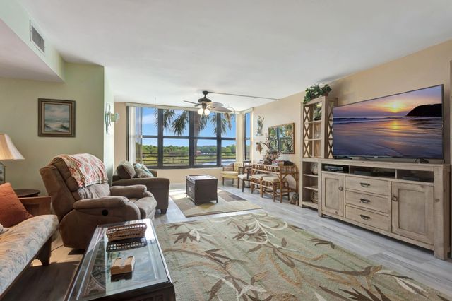 2767 Carambola Circle 304, Coconut Creek, FL 33066